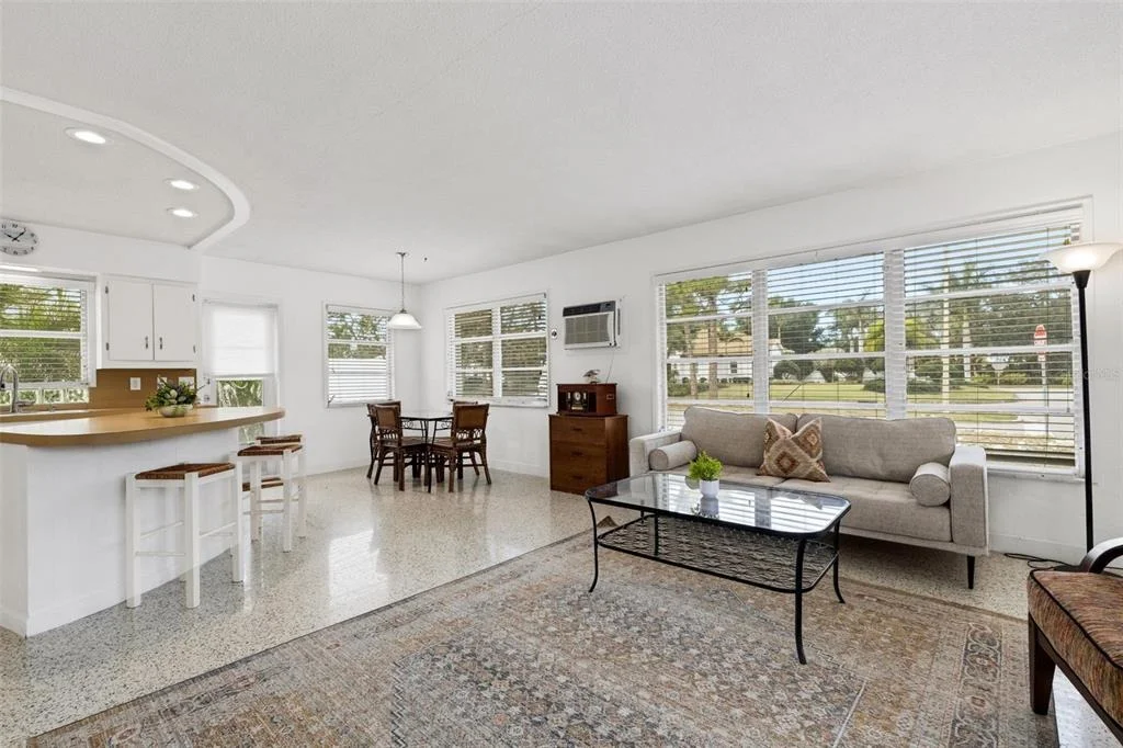 Photo of 531 GRANADA AVENUE
