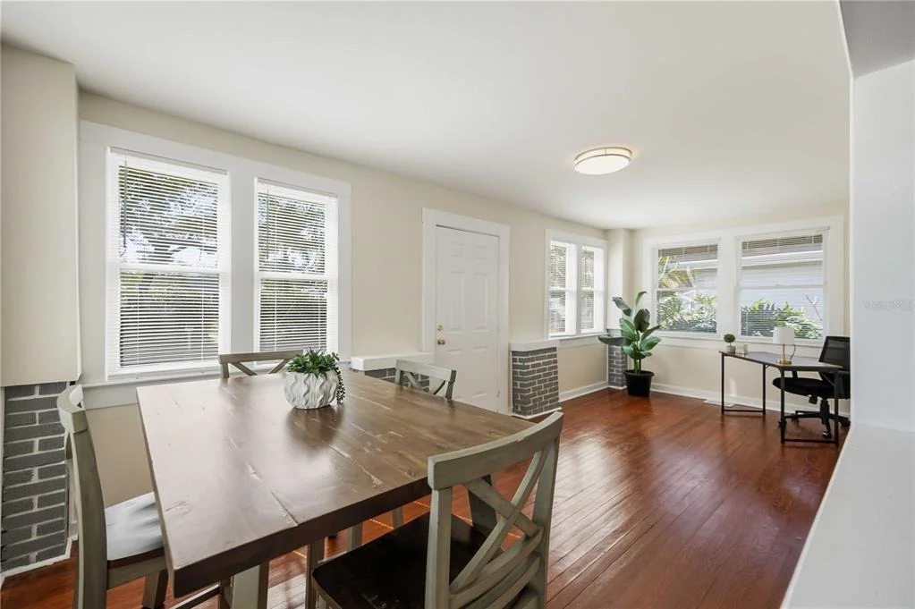 Photo of 2710 3RD AVENUE W