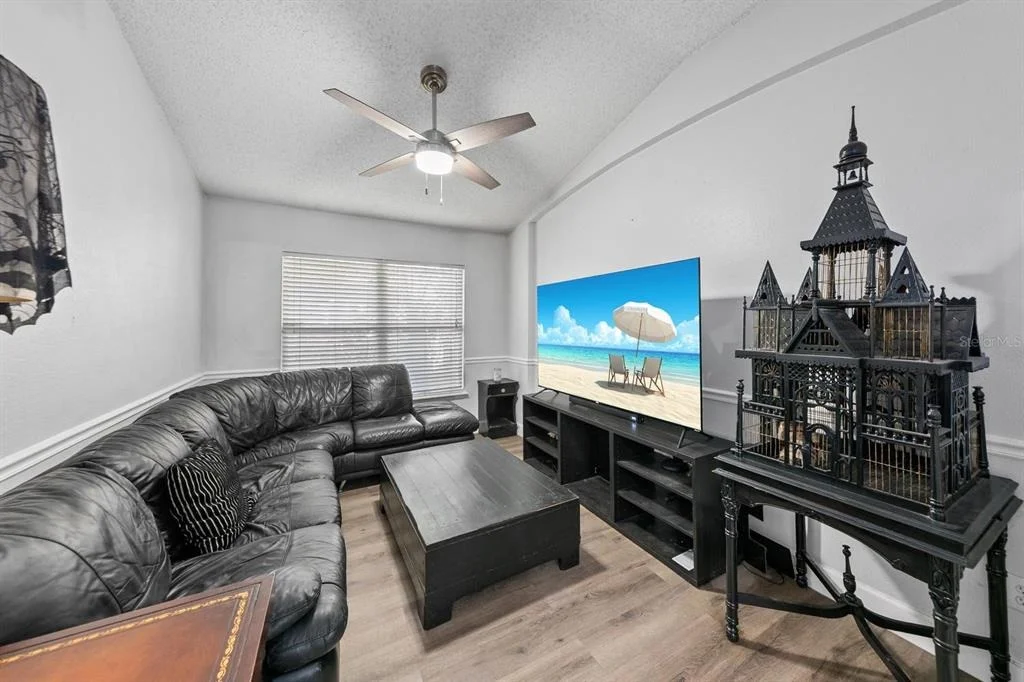 Photo of 1365 SHOOTINGSTAR LANE
