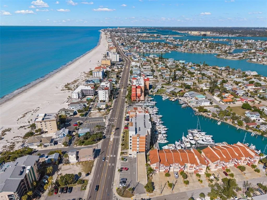 Photo of Unit 1605 at 13101 GULF BOULEVARD