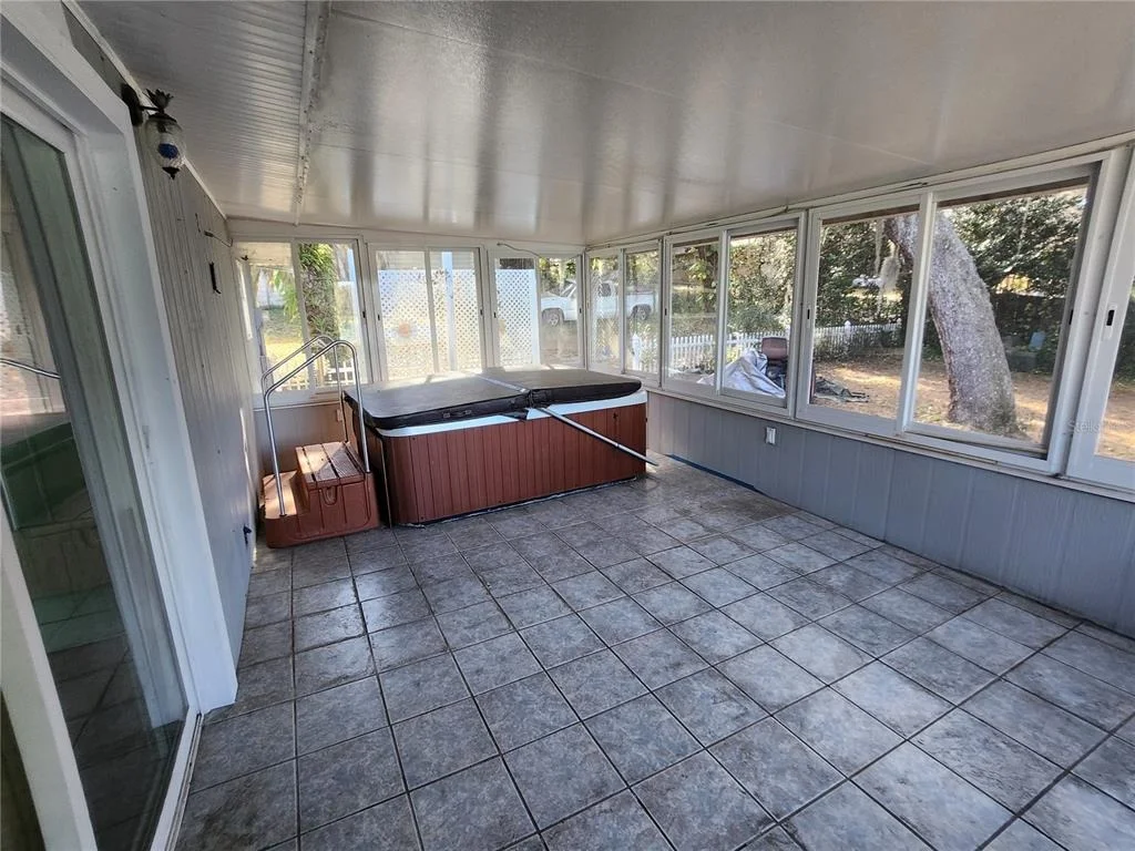 Photo of 25 EMERALD DRIVE