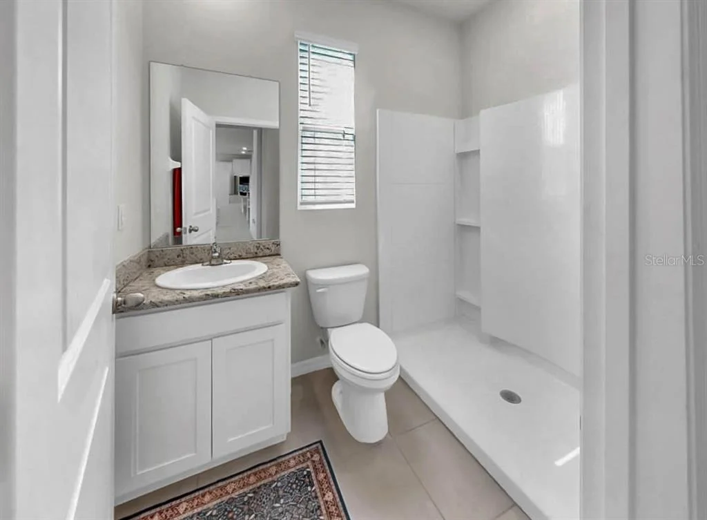 Photo of 16454 WOODSIDE GLEN