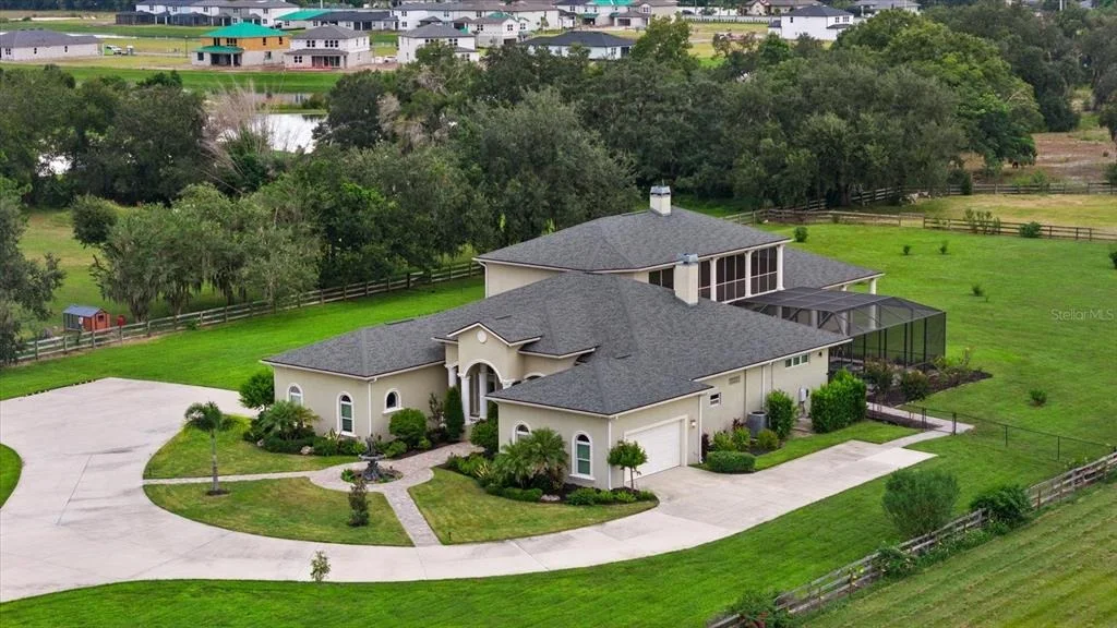Photo of 520 RYE ROAD NE