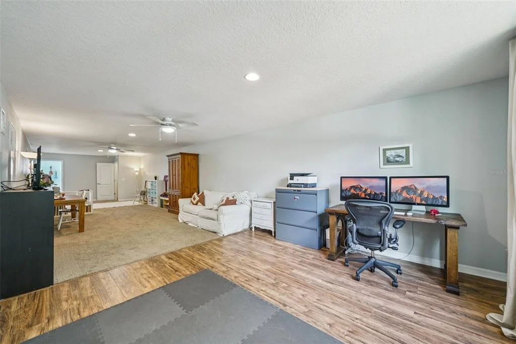 Photo of 11325 HIDDEN VALLEY LANE