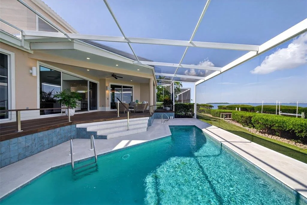 Photo of 3488 MISTLETOE LANE