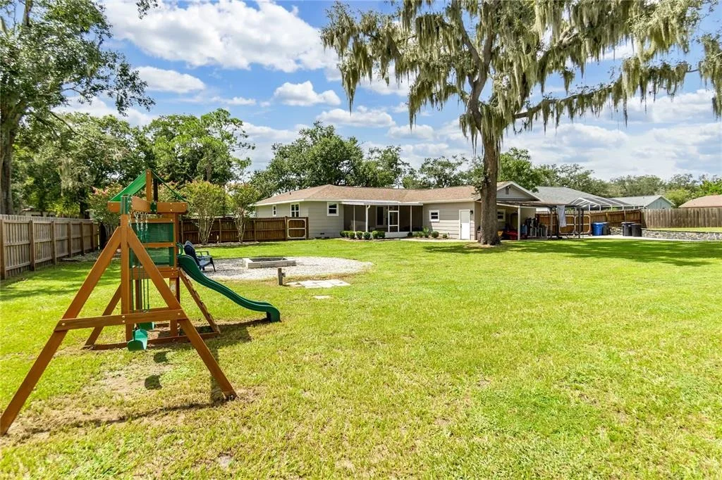 Photo of 11304 LEPRECHAUN DRIVE
