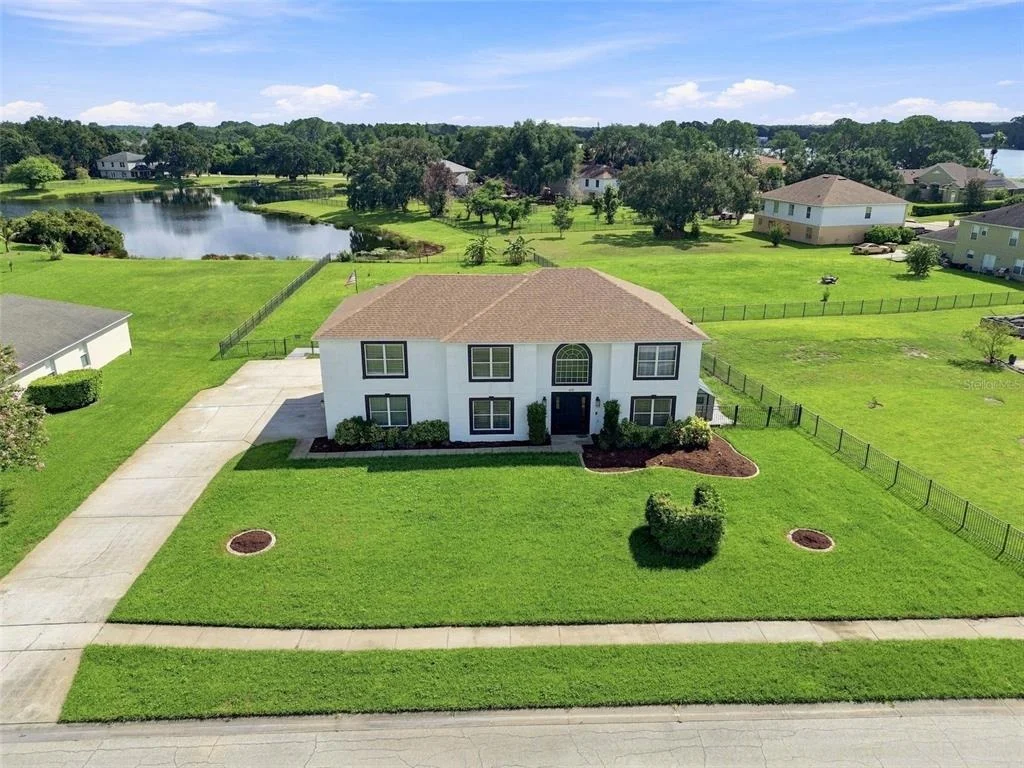 Photo of 6113 WATERFIELD WAY