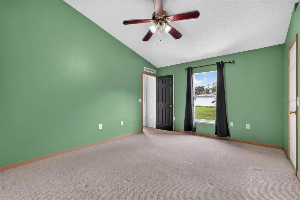 Photo of 6 BROWNSTONE LANE