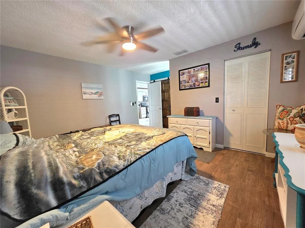 Photo of 9040 BAY DRIVE