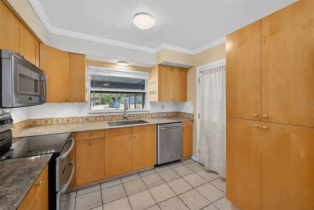 Photo of 3946 OMEGA CIRCLE