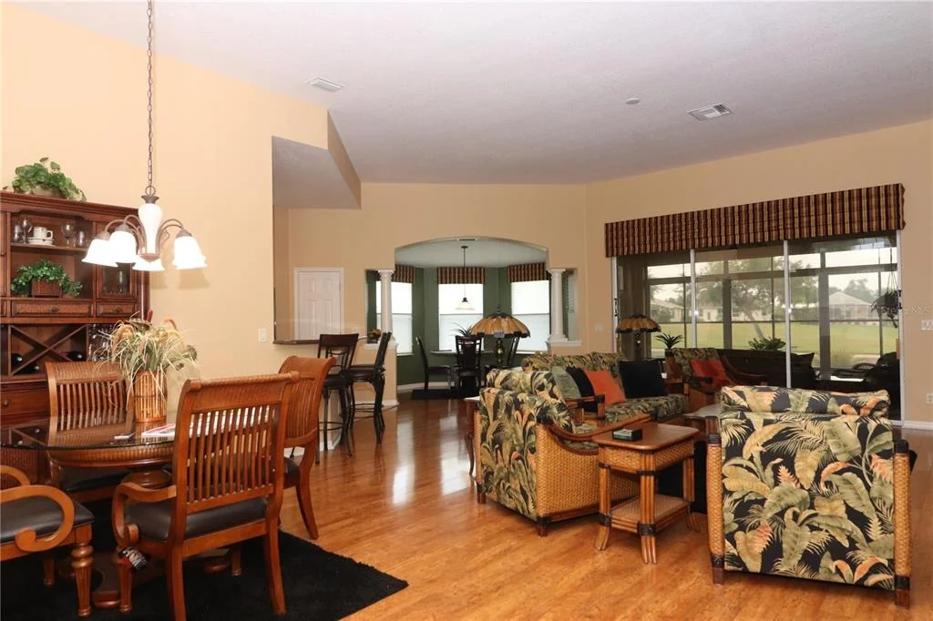 Photo of 27328 PINE STRAW ROAD