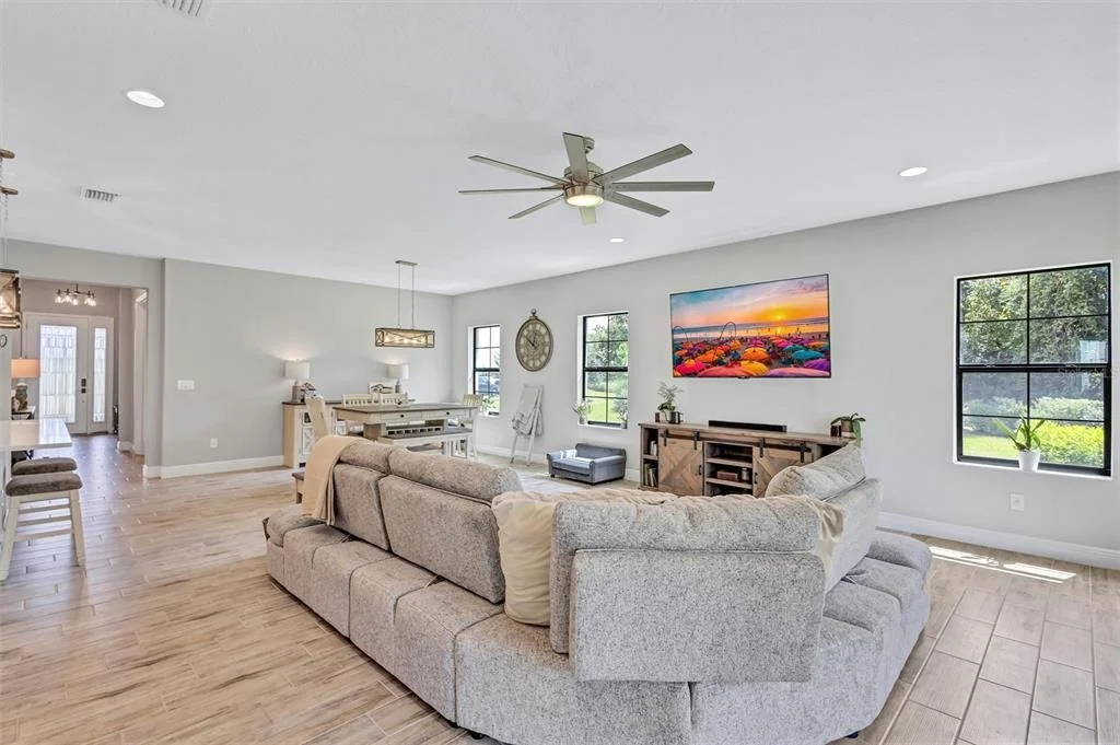Photo of 12717 OAK HILL WAY