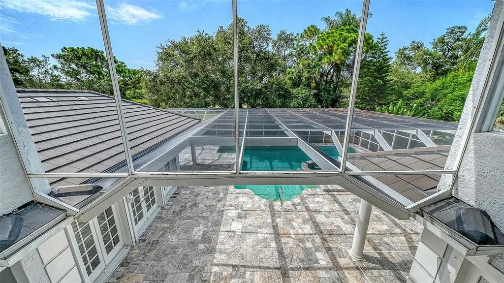 Photo of 916 MACEWEN DRIVE
