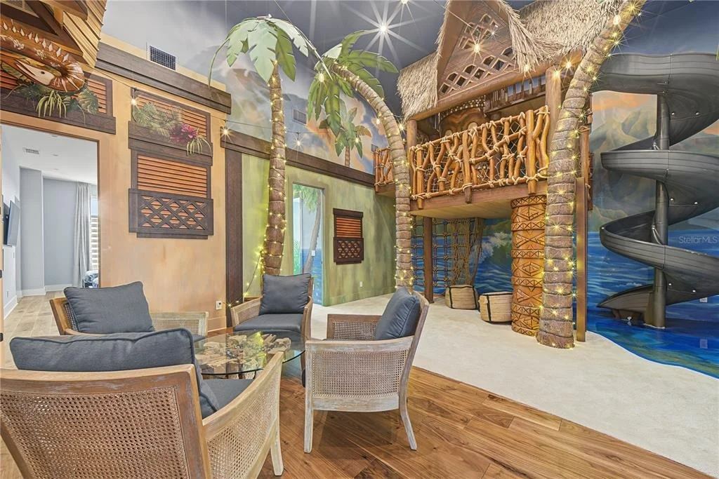 Photo of 900 GOLDEN BEAR DRIVE