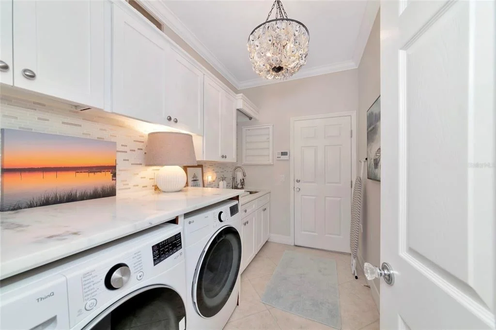 Photo of 9719 DISCOVERY TERRACE