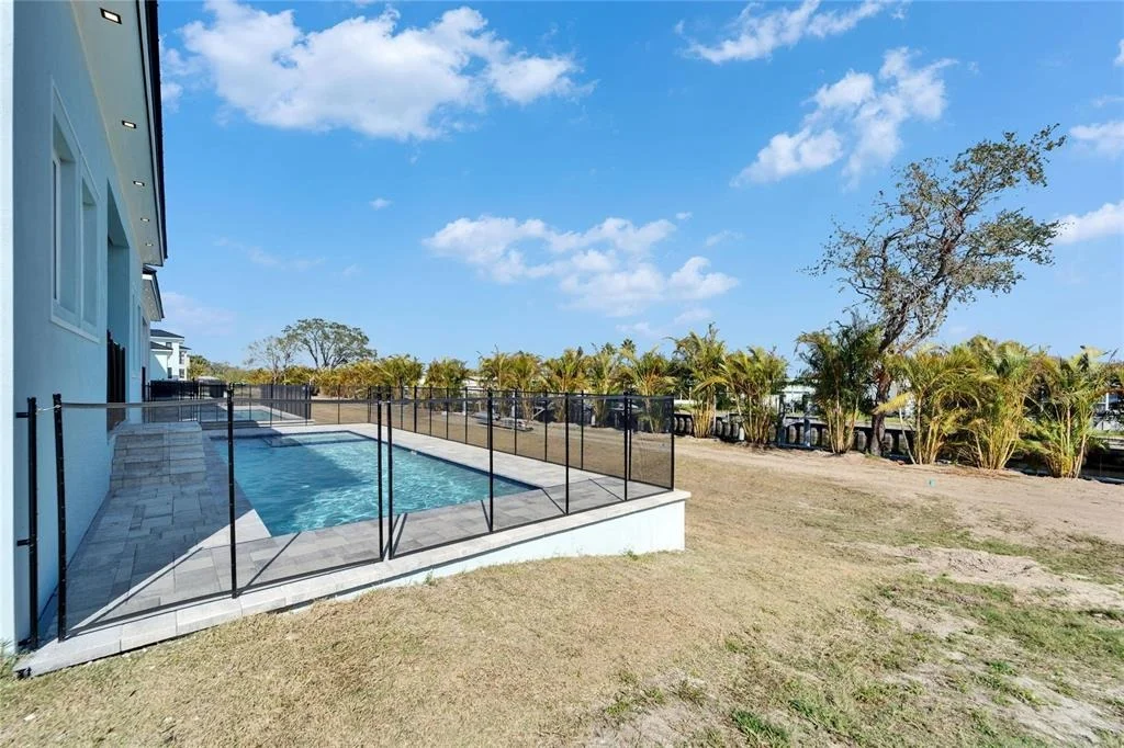Photo of 6542 SIMONE SHORES CIRCLE