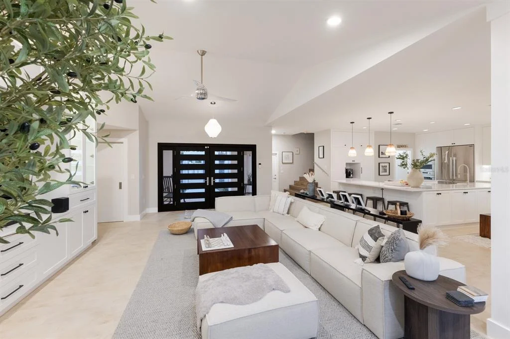 Photo of 238 ISLAND CIRCLE