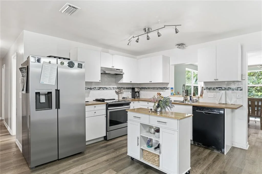 Photo of 1609 CLEARVIEW AVENUE