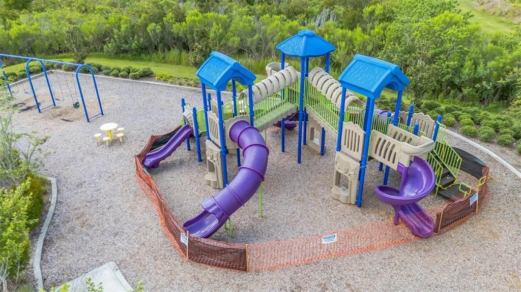 Photo of 32630 COLDWATER CREEK LOOP
