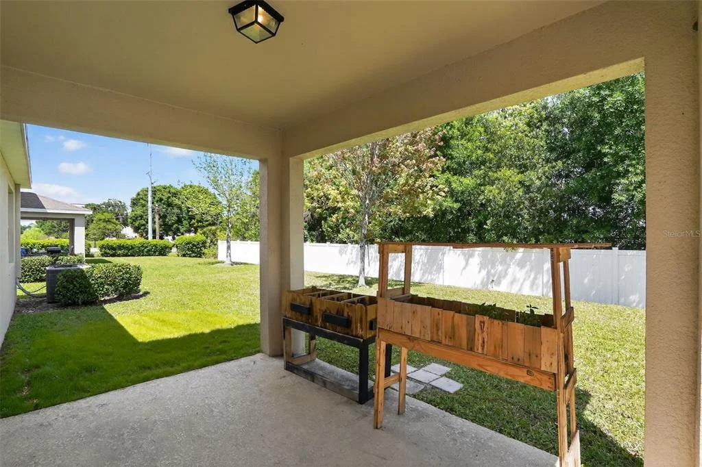 Photo of 11406 WARREN OAKS PLACE