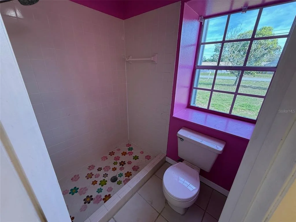 Photo of 13102 LINDEN DRIVE