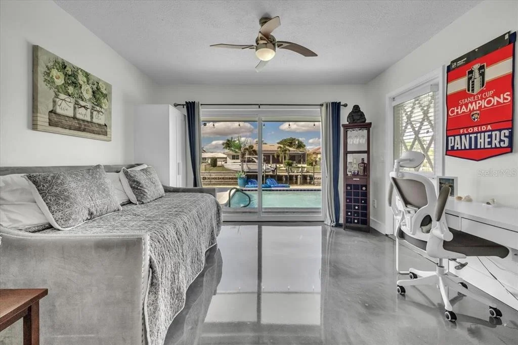 Photo of 2424 ROSA LANE