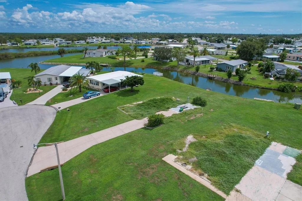 Photo of 1308 SANDERLING DRIVE