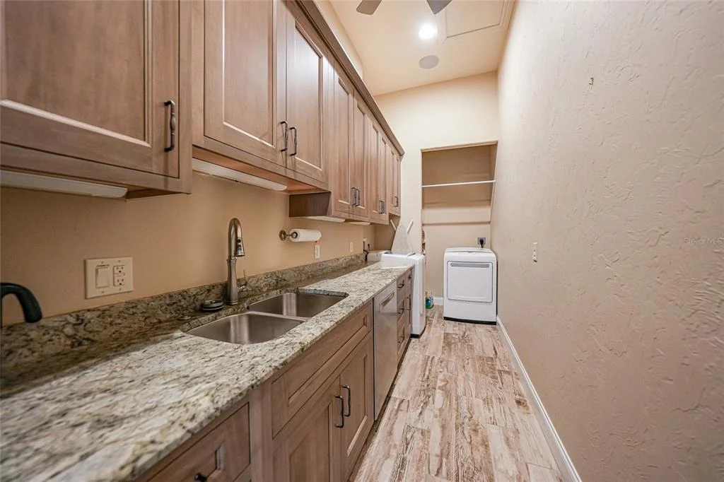 Photo of 166 HIBISCUS DRIVE
