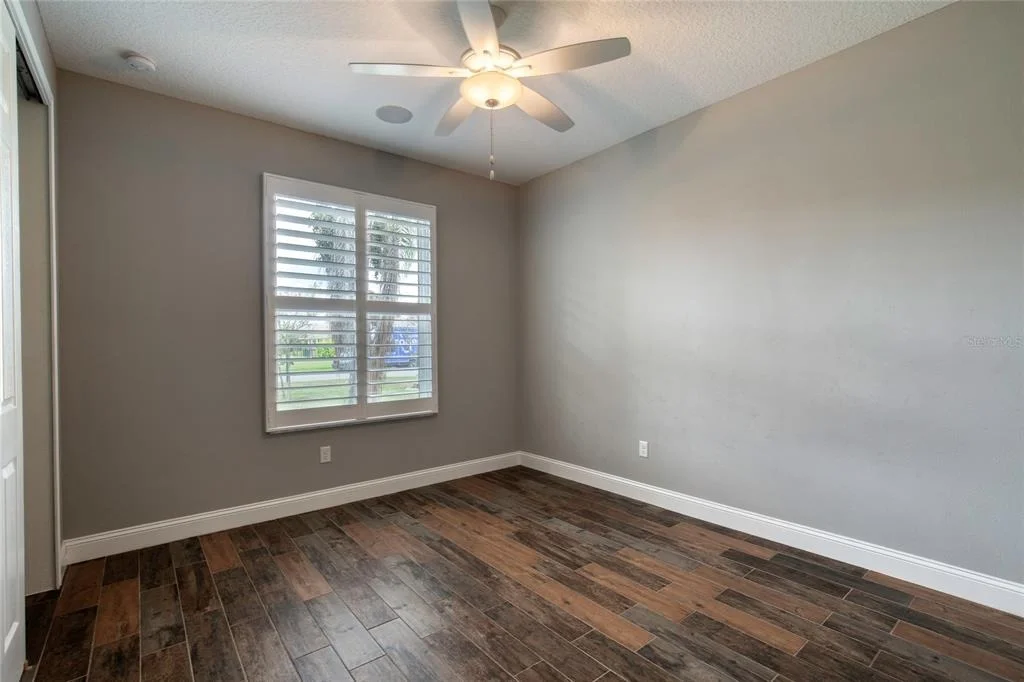 Photo of 56 THORNHILL CHASE CIRCLE