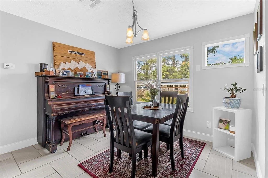 Photo of 855 PEARL DRIVE