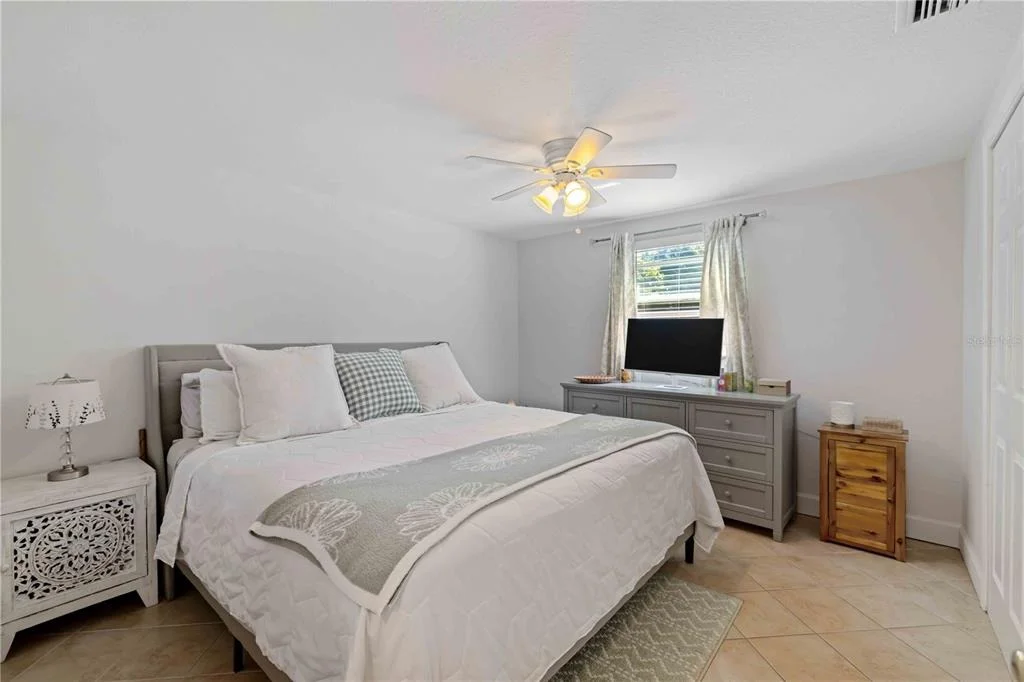 Photo of 3035 SHAMROCK DRIVE