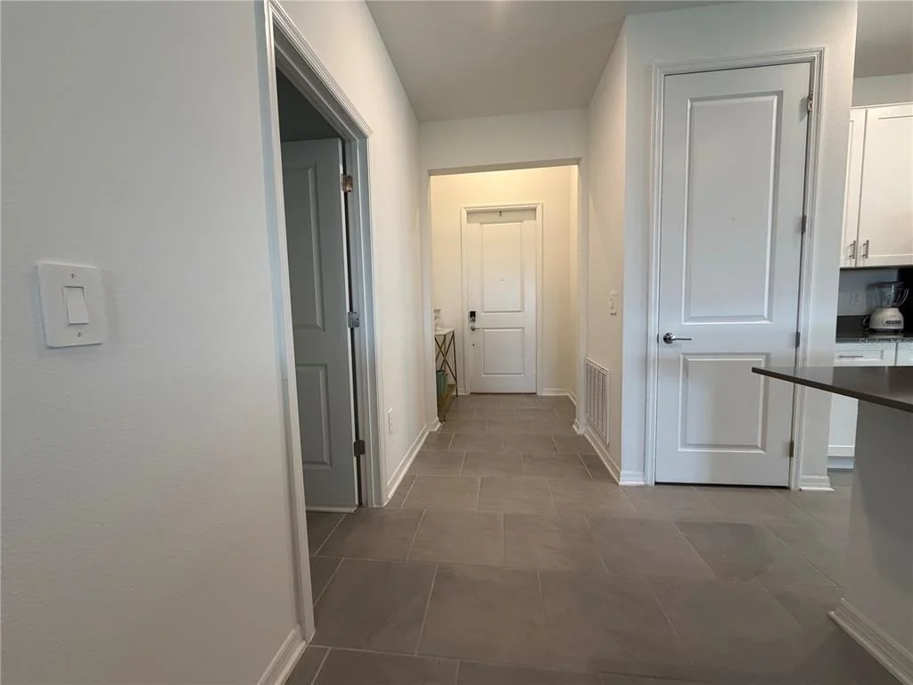 Photo of 652 GROVE STREET