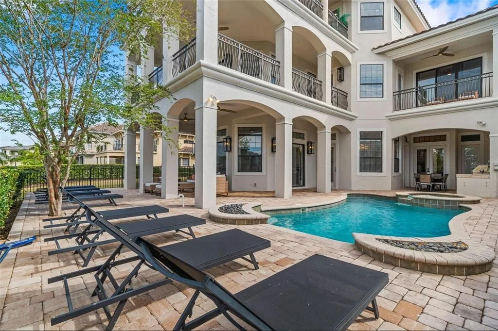 Photo of 304 MUIRFIELD LOOP