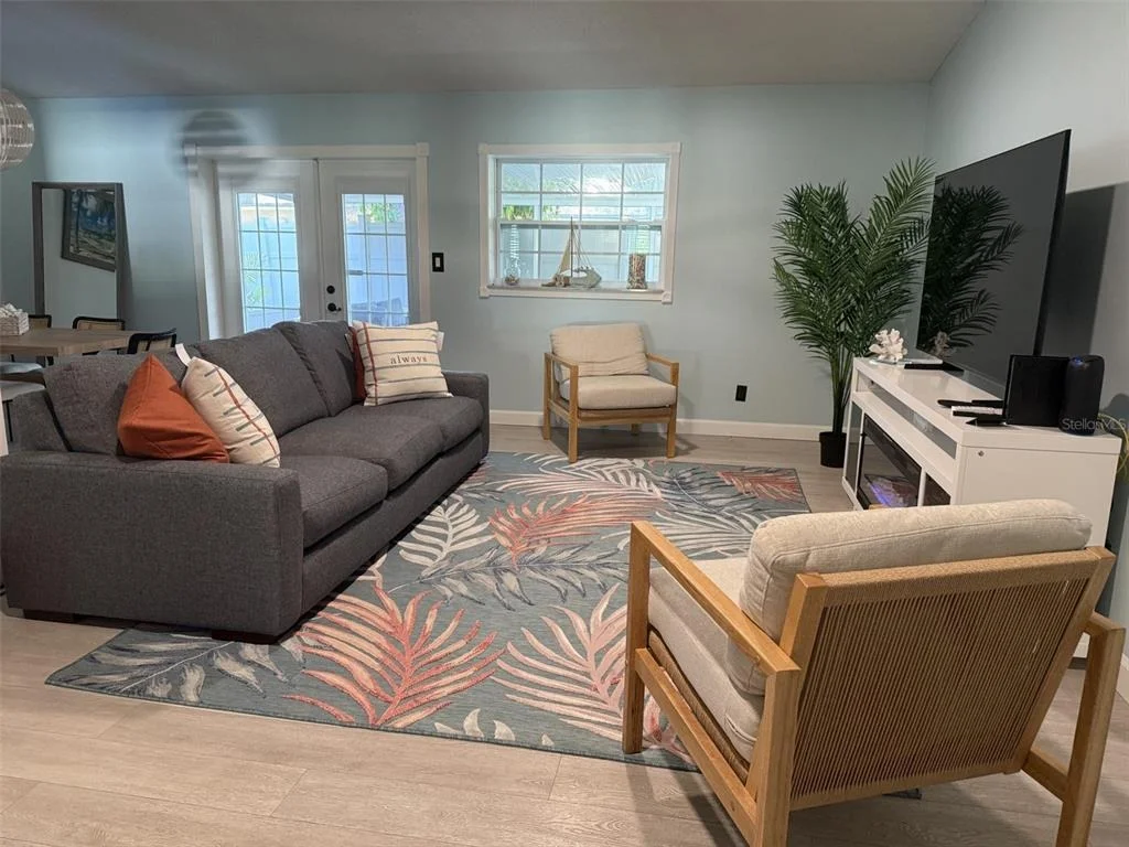 Photo of 10026 83RD CIRCLE