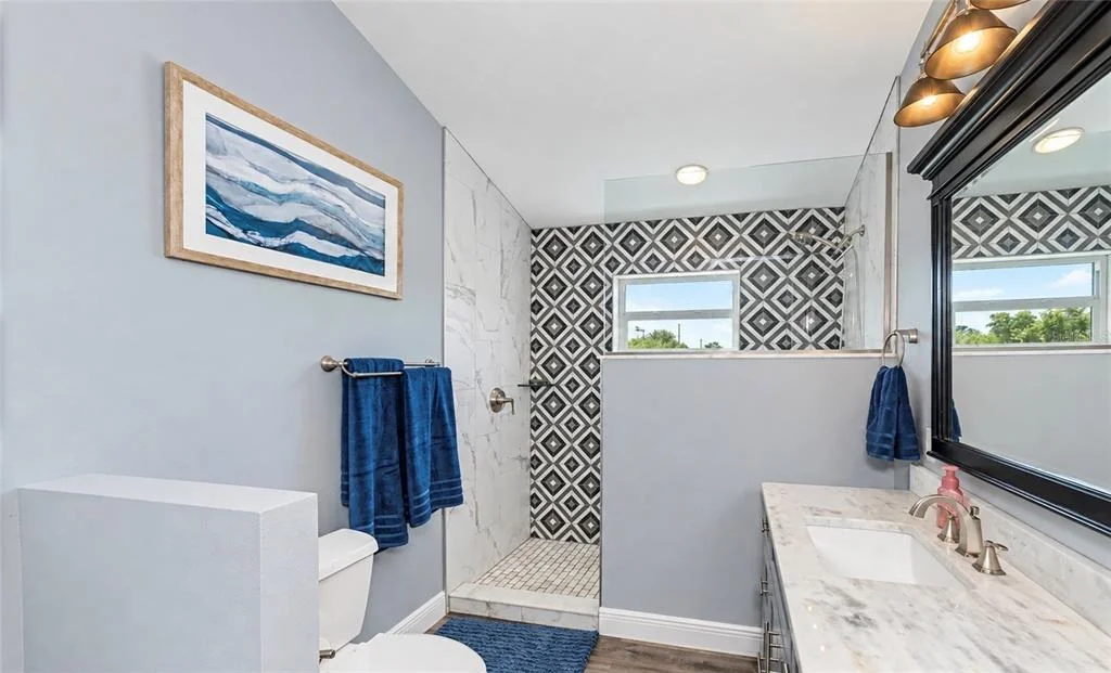 Photo of 1417 LANDVIEW LANE