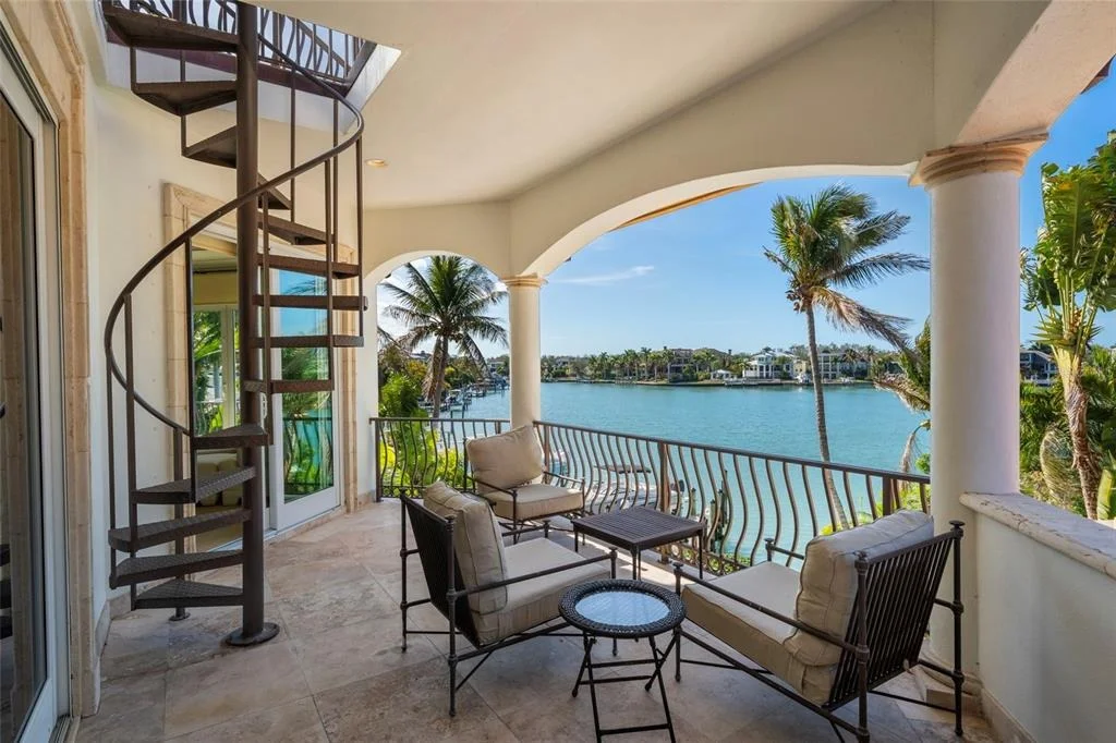 Photo of 1394 HARBOR DRIVE