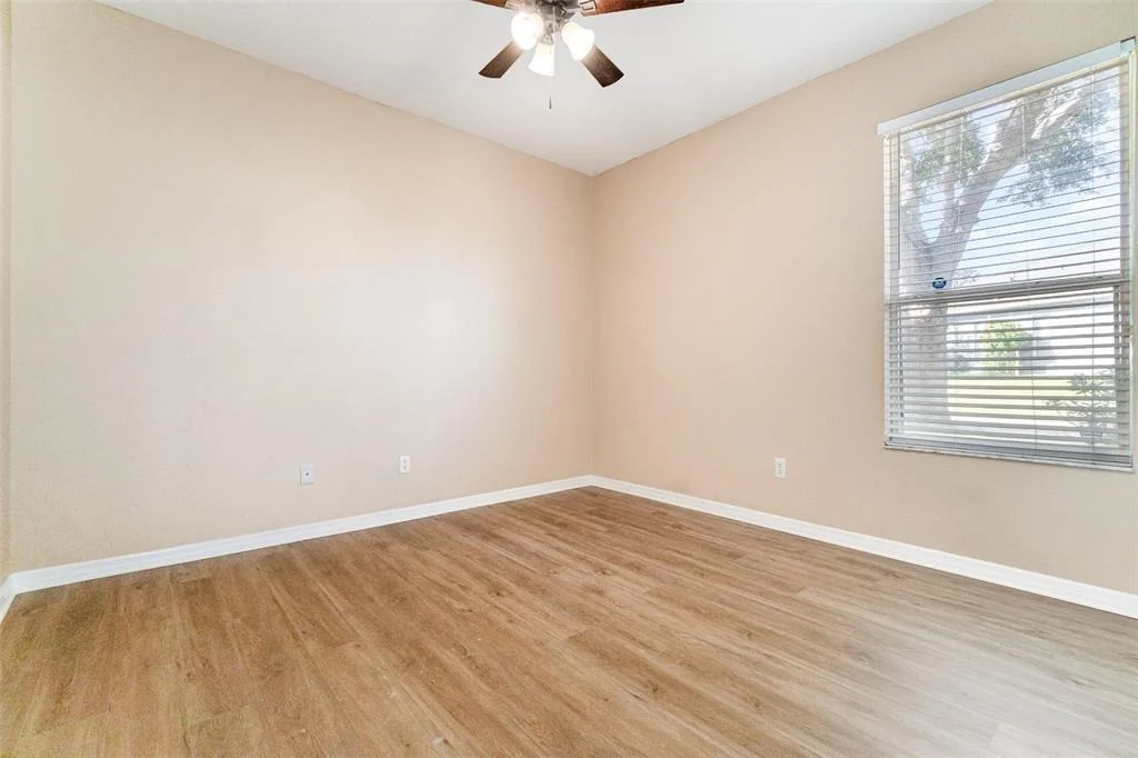 Photo of 6220 HEDGESPARROWS LANE