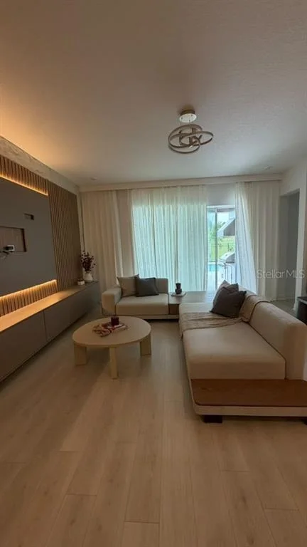 Photo of 16114 VOLTERRA POINT