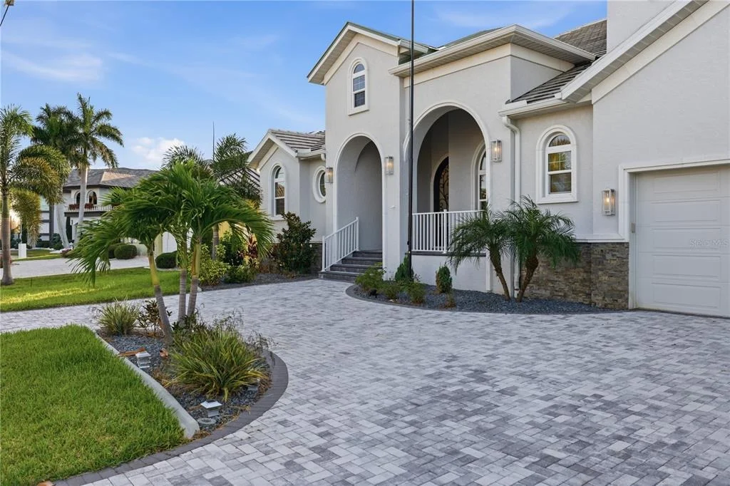 Photo of 2139 PALM TREE DRIVE