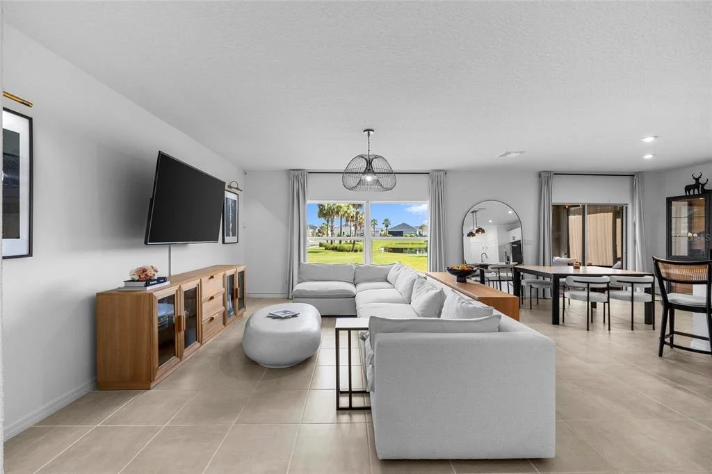 Photo of 6365 SPRINGMONT LOOP