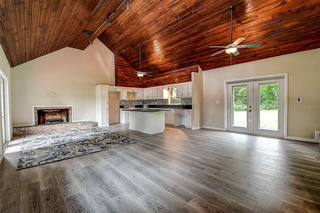 Photo of 11700 VALLEY ROAD