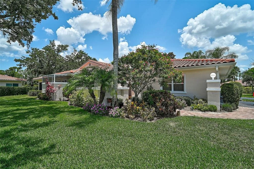 Photo of 7341 GOLF POINTE CIRCLE
