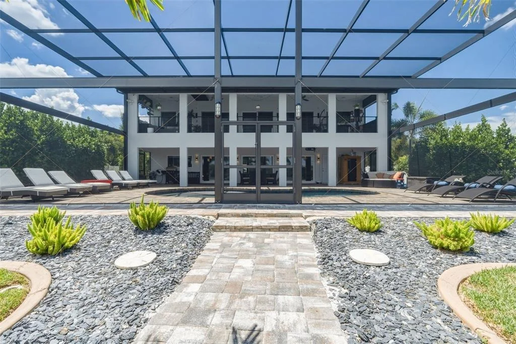 Photo of 2424 HARBOUR DRIVE