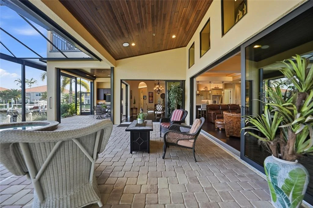 Photo of 166 HIBISCUS DRIVE