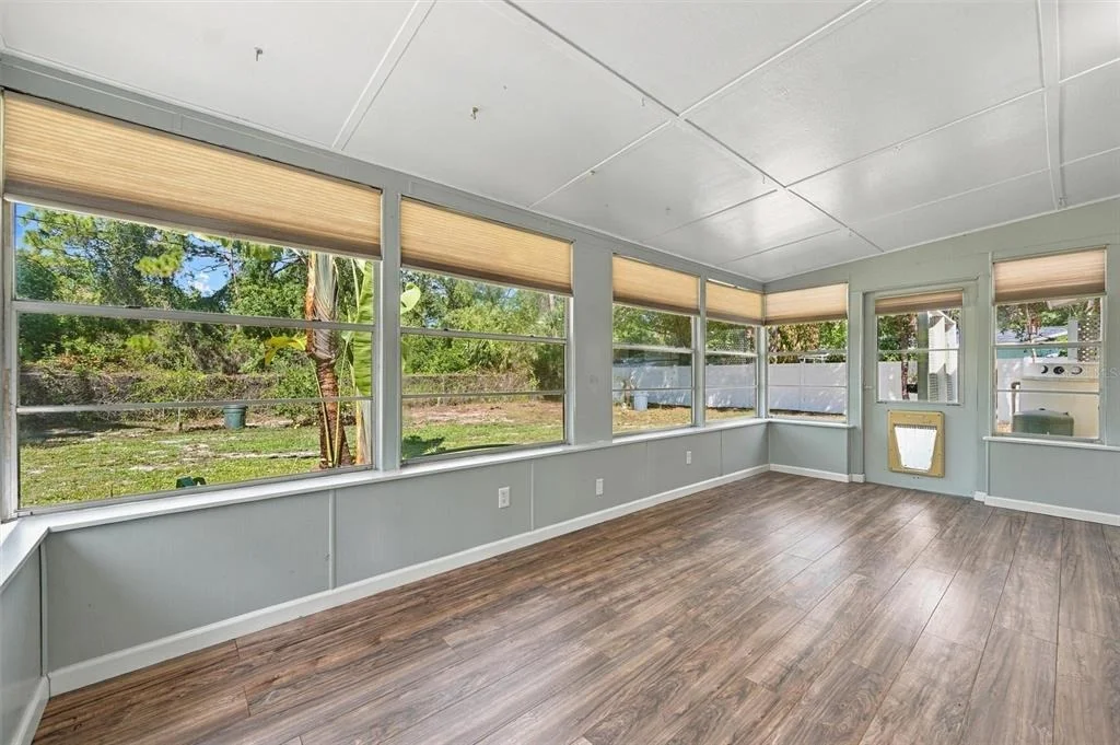 Photo of 3036 SHAMROCK DRIVE