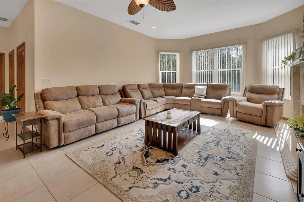 Photo of 443 JUNIPER LANE