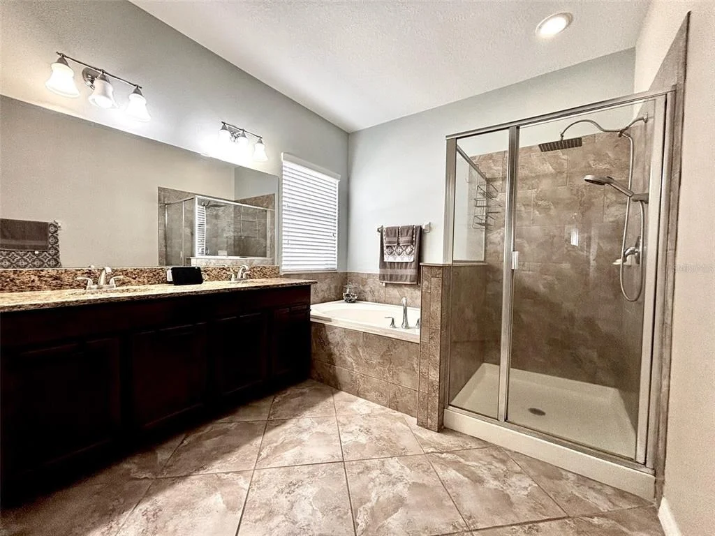 Photo of 613 WABASH BREEZE CIRCLE