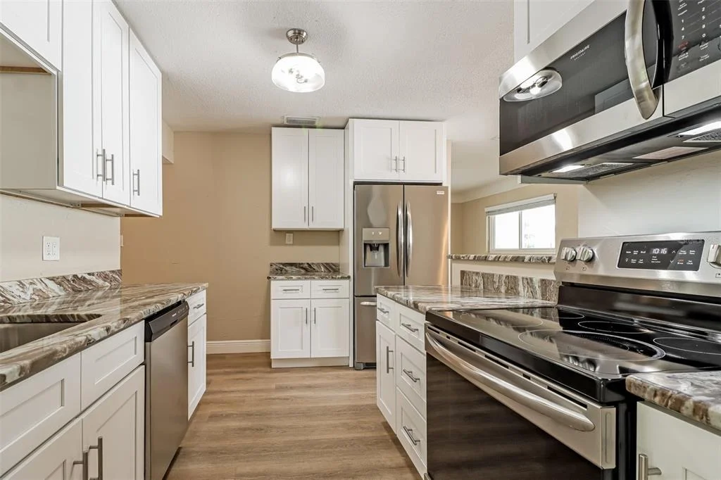 Photo of 10293 SATSUMA ROAD