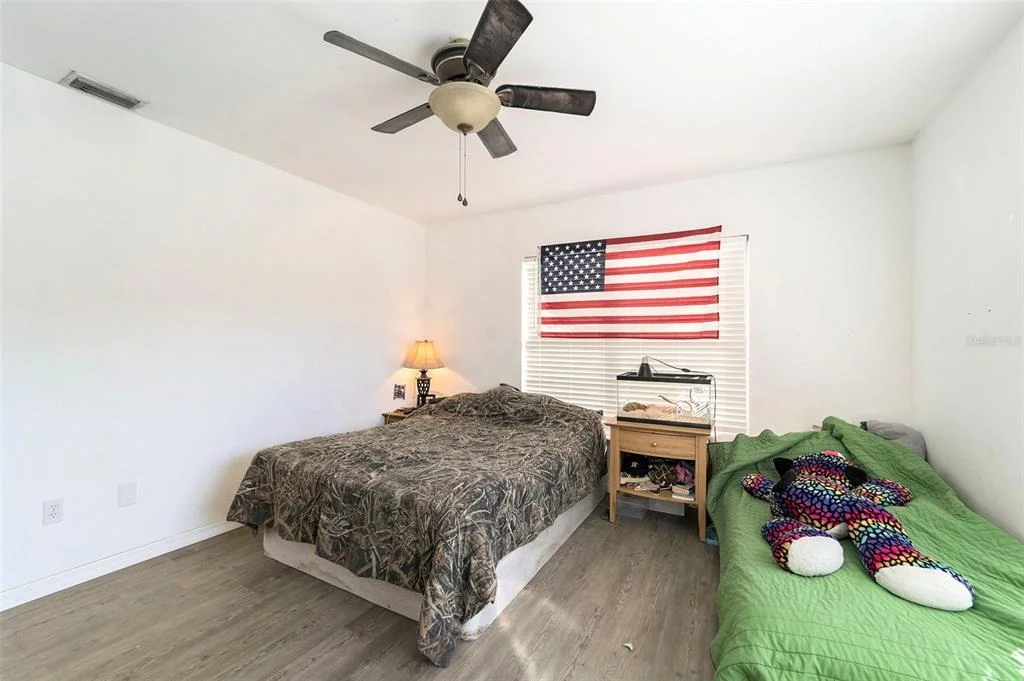 Photo of 2215 WALLACE ROAD