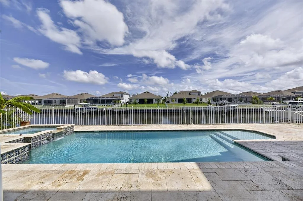 Photo of 715 ISLEBAY DRIVE